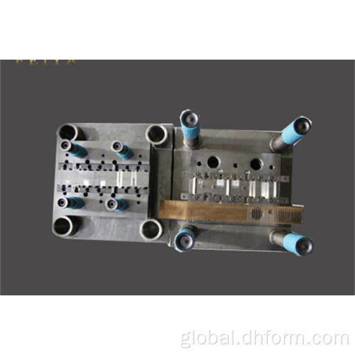 China Custom High quality precision metal progressive stamping die Supplier